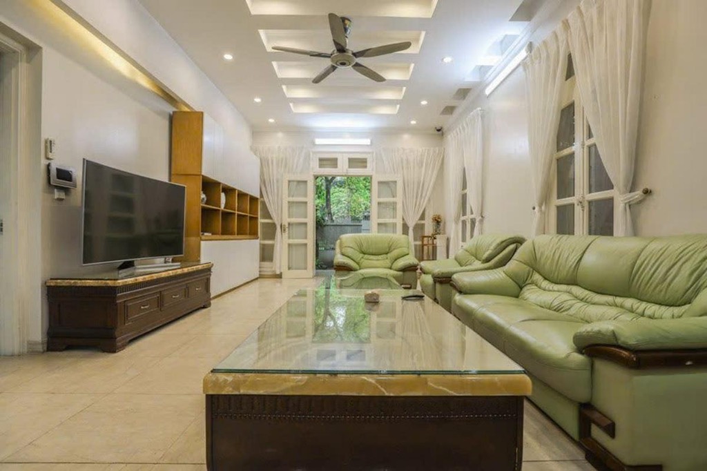 BÁN BIỆT THỰ CIPUTRA - TÂY HỒ - DT 230M2. MT 10M - SỔ ĐỎ - Ảnh 1