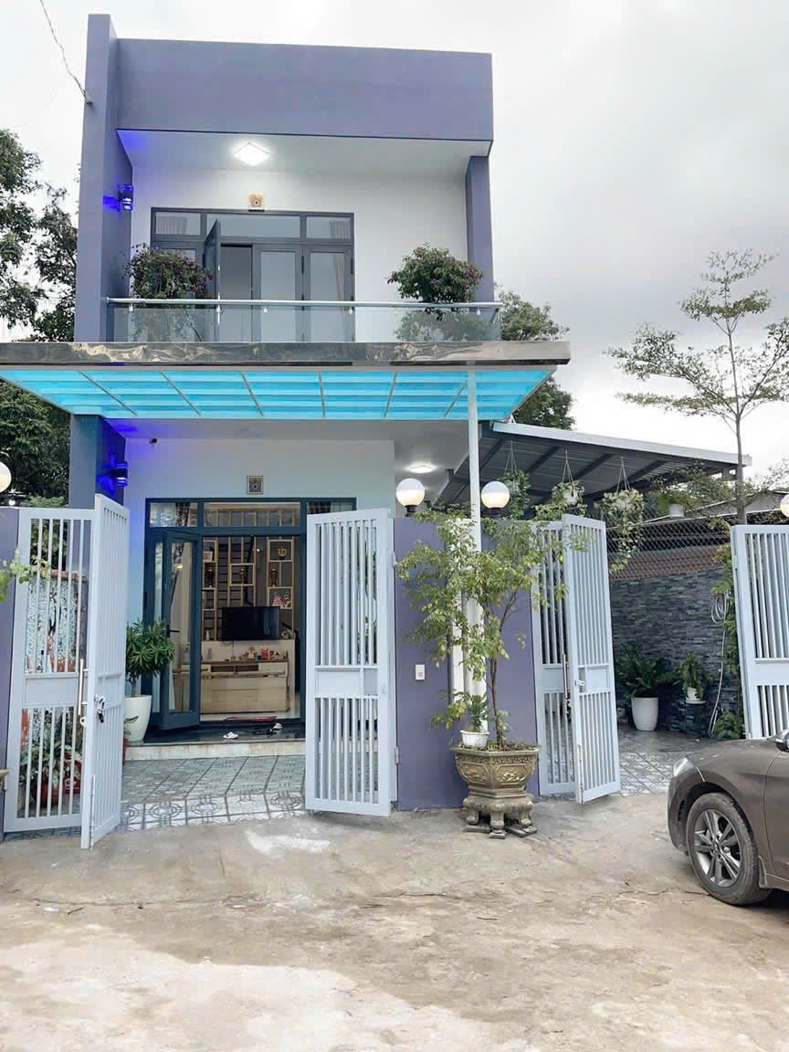 🔥 Bán nhà 2 tầng đẹp full nội thất kiệt ô tô Hoài Thanh. Cách đường chính 100m - Ảnh chính
