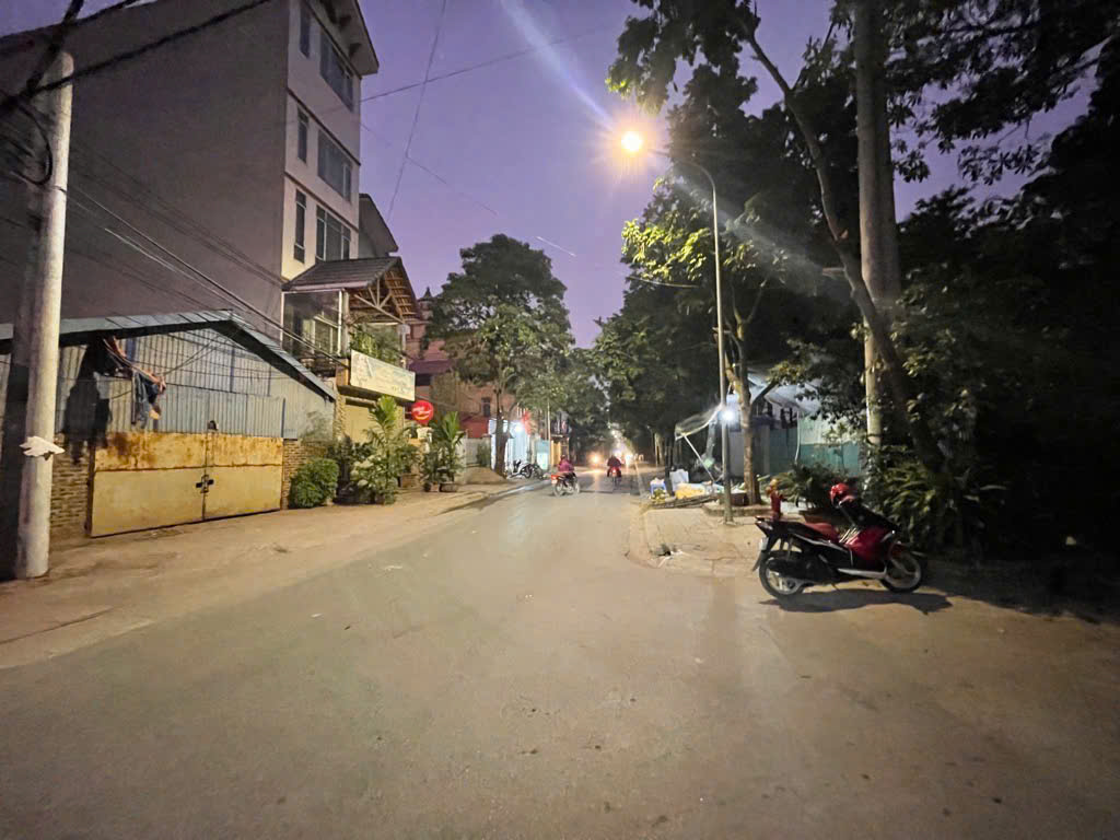 NHÀ ĐẸP DIỆN TÍCH ĐẸP, LÔ GÓC 2 MẶT TIỀN, Ô TÔ VÀO NHÀ NGÕ THÔNG TỨ TUNG - Ảnh chính