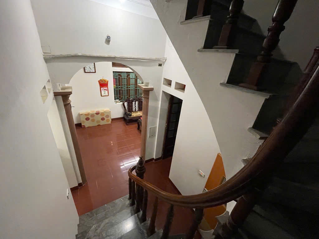 NHÀ ĐẸP DIỆN TÍCH ĐẸP, LÔ GÓC 2 MẶT TIỀN, Ô TÔ VÀO NHÀ NGÕ THÔNG TỨ TUNG - Ảnh 2