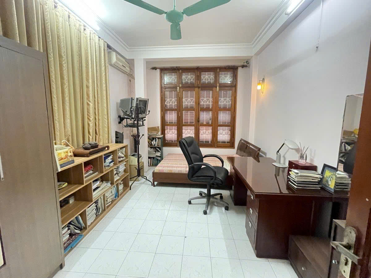 Bán nhà Nguyễn Chí Thanh - 33m xây 6 tầng 2 thoáng chỉ 8,95 tỷ - Ảnh 2