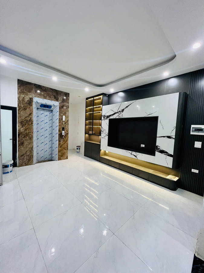 Bán Nhà Văn Chương. Đống Đa. 6 Tầng Thang Máy. DT 36m2. MT 4,6m. Giá 7,88 Tỷ. - Ảnh chính