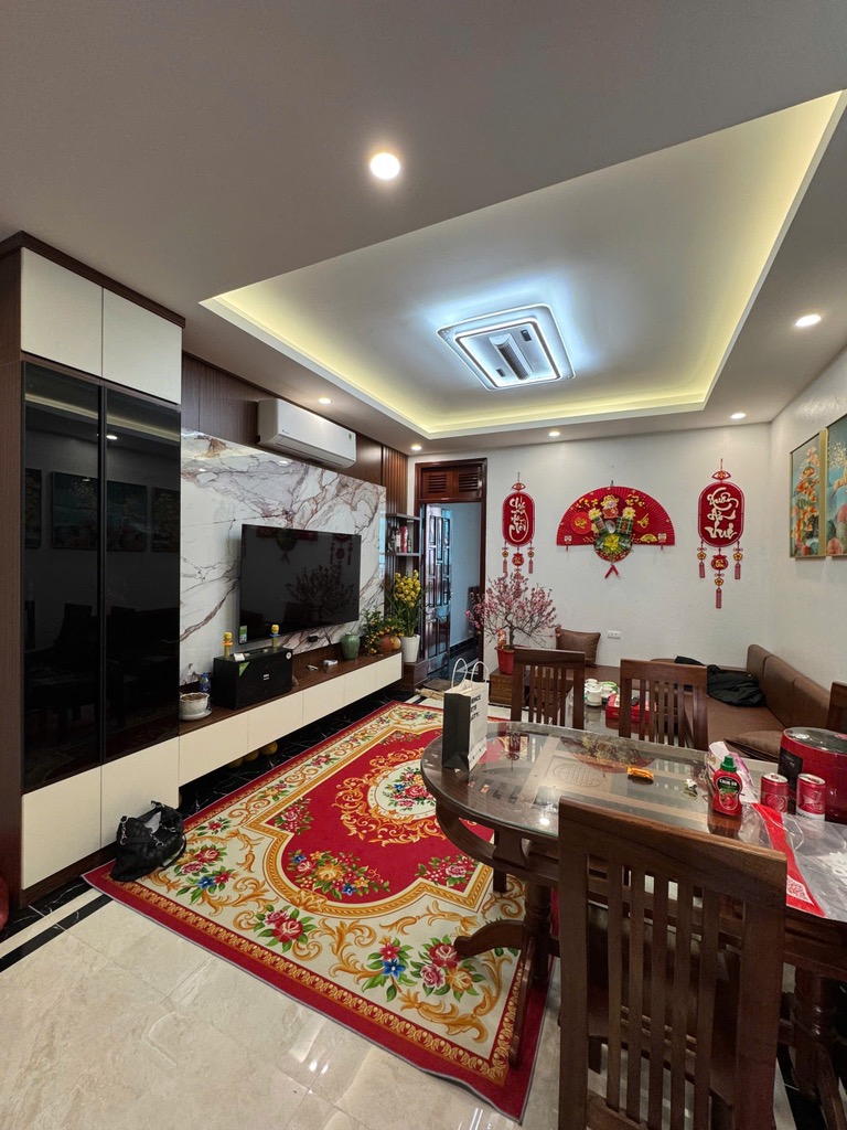 Phố Lạc Long Quân, 6 tầng TM, MT rộng, ô tô vào nhà, ở kết hợp KD, 55m chỉ 22.8 tỷ - Ảnh chính