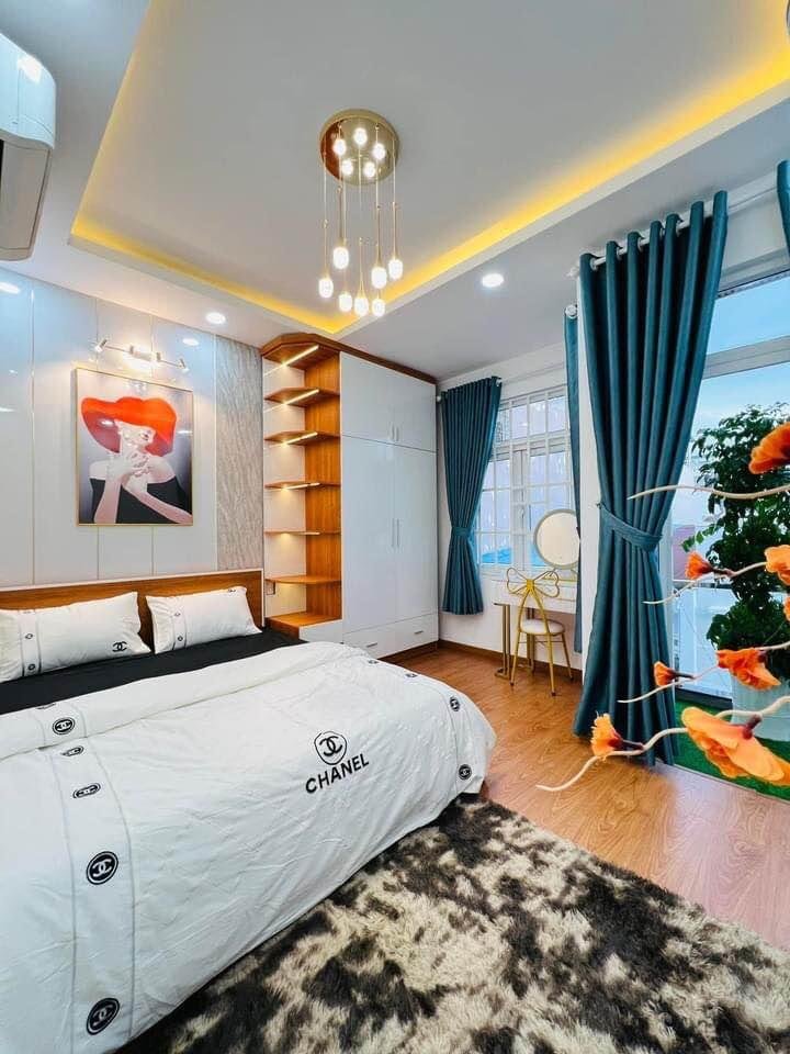 Mặt tiền xe hơi Bùi Minh Trực, ngang 4m5, Nhà đẹp lung linh chỉ 9 tỷ nhỉnh - Ảnh 2