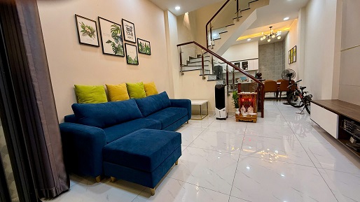 Cho thuê nhà nguyên căn 3PN. 1 trệt 2 lầu ( đối diện Vạn Phúc City) - Ảnh 2