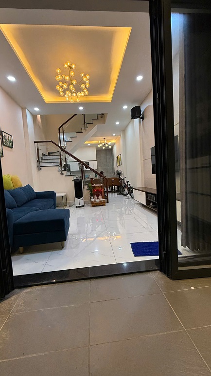 Cho thuê nhà nguyên căn 3PN. 1 trệt 2 lầu ( đối diện Vạn Phúc City) - Ảnh 4