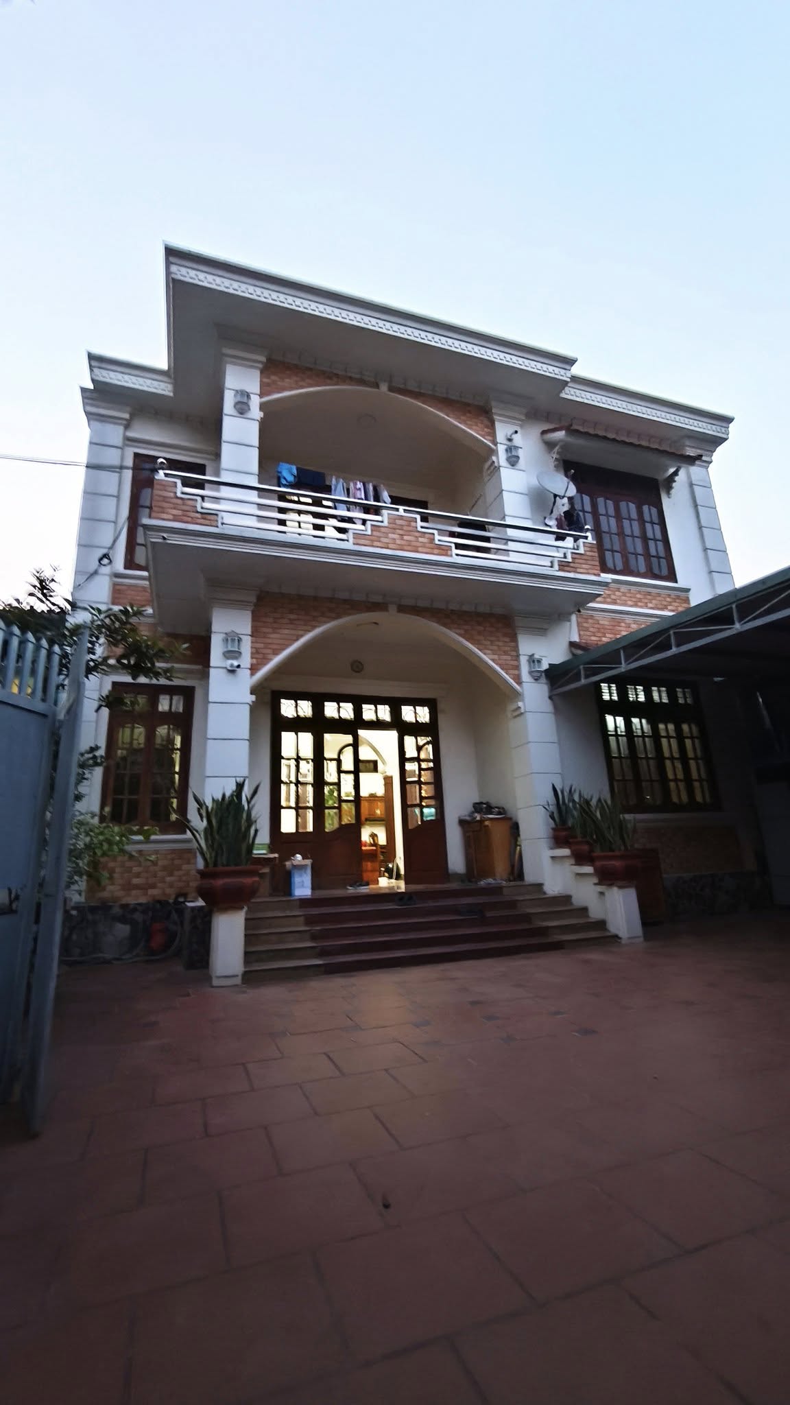 NGỌC THỤY 33 tỷ 170m BIỆT THỰ VIEW HỒ,VỈA HÈ Ô TÔ,LONG BIÊN HÀ NỘI - Ảnh chính