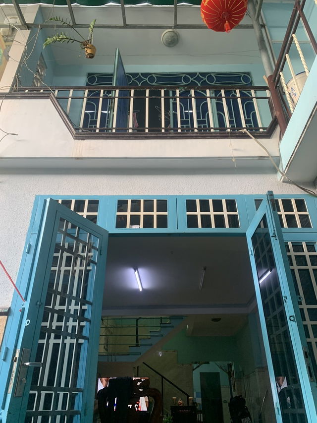 Nhà Mới 3Tầng Cách mặt Tiền 15M Hẻm Thẳng Xe Hơi Sổ Vuông 83m2 Gía 6,5 Tỷ Thương Lượng - Ảnh chính