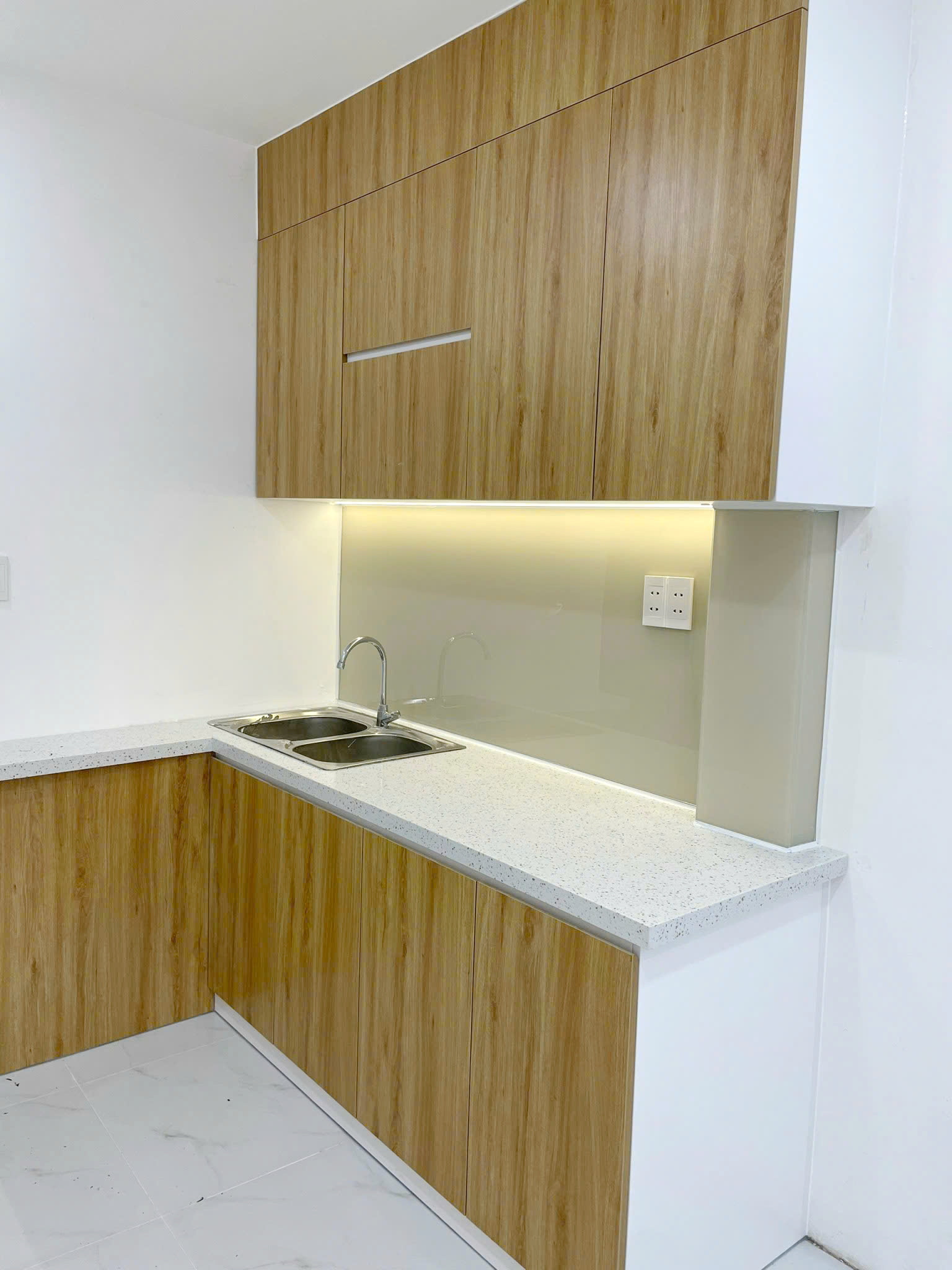 Nhà mới 2 tầng đường Hưng Phú P9Q8. Giá 3,35 tỷ bớt lộc - Ảnh 2