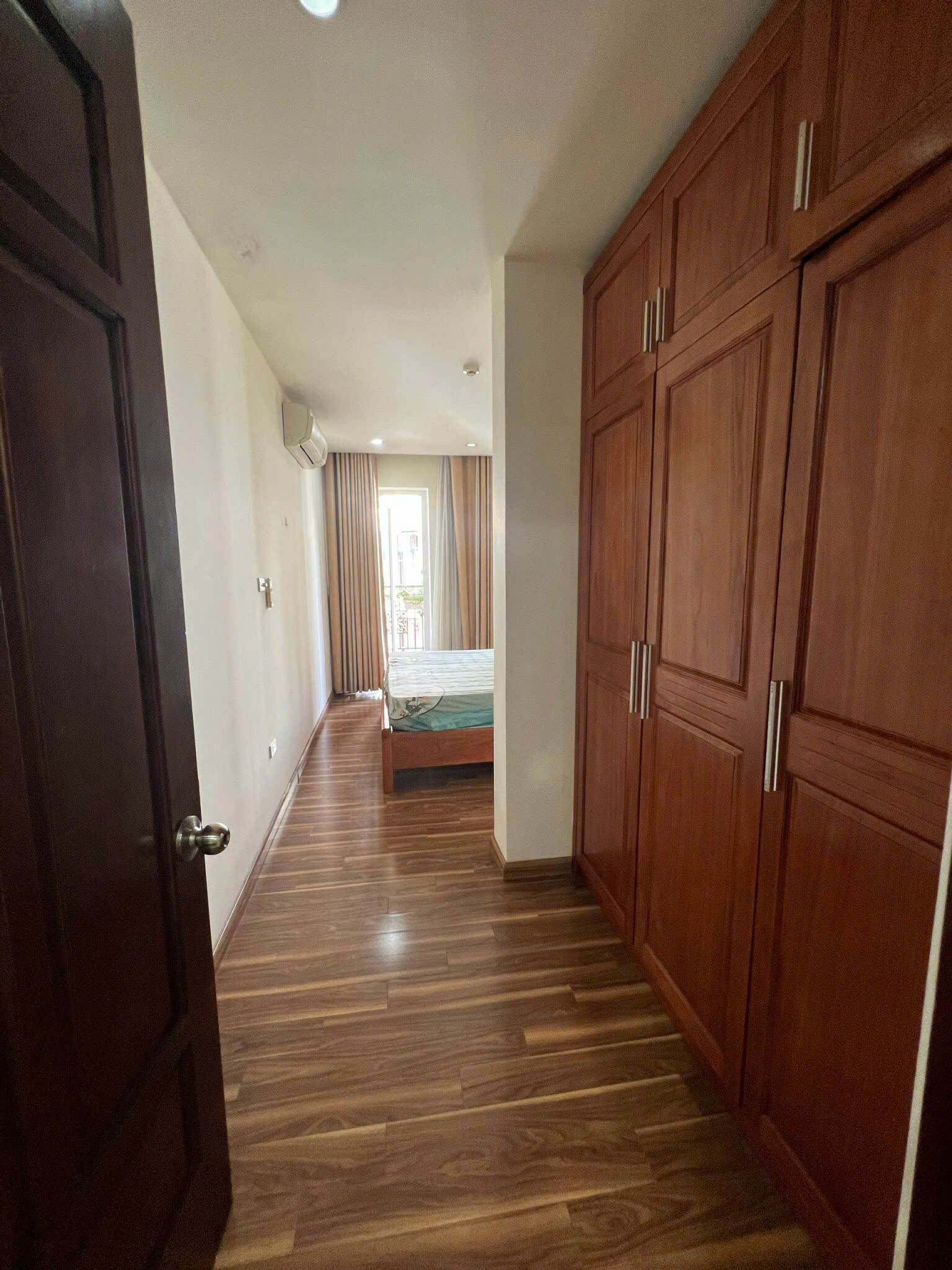 Cho thuê căn hộ dịch vụ tại Phan Huy Chú, 12 triệu, 60m2, 1PN + 1WC, đầy đủ nội thất - Ảnh 2