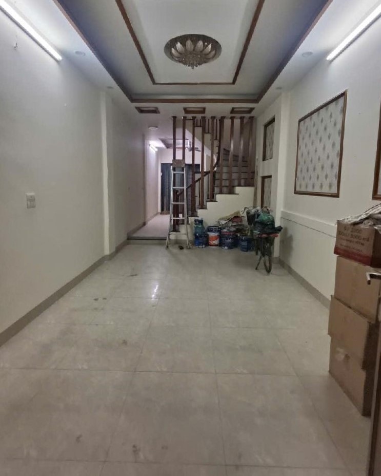 BÁN NHÀ NGỌC HỒI, HOÀNG MAI, Ô TÔ VF3 ĐỖ CỬA, 30M RA PHỐ, SD 46M2, 8.8TỶ(CTL) - Ảnh chính