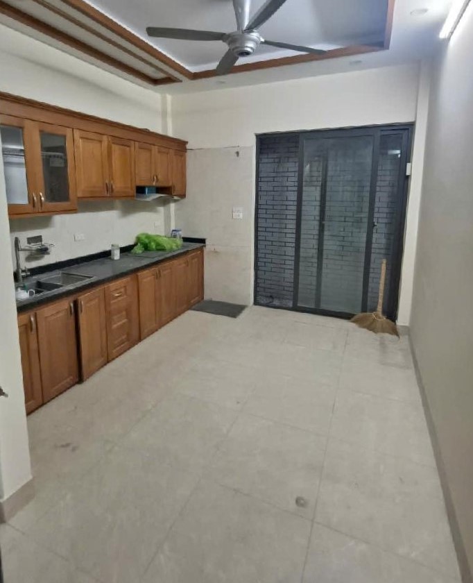 BÁN NHÀ NGỌC HỒI, HOÀNG MAI, Ô TÔ VF3 ĐỖ CỬA, 30M RA PHỐ, SD 46M2, 8.8TỶ(CTL) - Ảnh 1