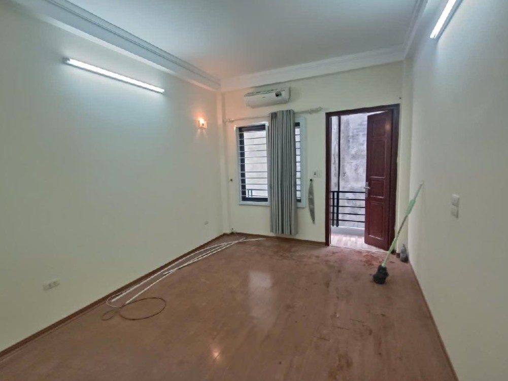 BÁN NHÀ NGỌC HỒI, HOÀNG MAI, Ô TÔ VF3 ĐỖ CỬA, 30M RA PHỐ, SD 46M2, 8.8TỶ(CTL) - Ảnh 2