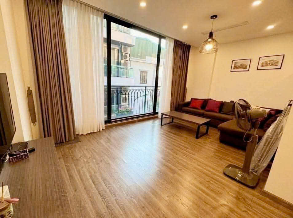 BÁN NHÀ PHÂN LÔ TRUNG KÍNH CẦU GIẤY, ÔTÔ TRÁNH, KINH DOANH KHỦNG, 61M2 NHỈNH 18 TỶ - Ảnh 1