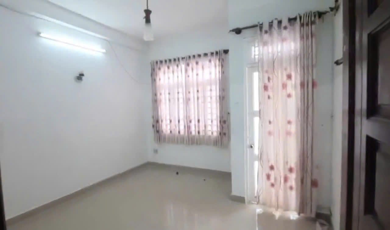 CHÍNH CHỦ CHO THUÊ NHÀ NGUYÊN CĂN THIẾT KẾ HIỆN ĐẠI ĐƯỜNG PHẠM VĂN CHIÊU – TP HỒ CHÍ MINH - Ảnh 2