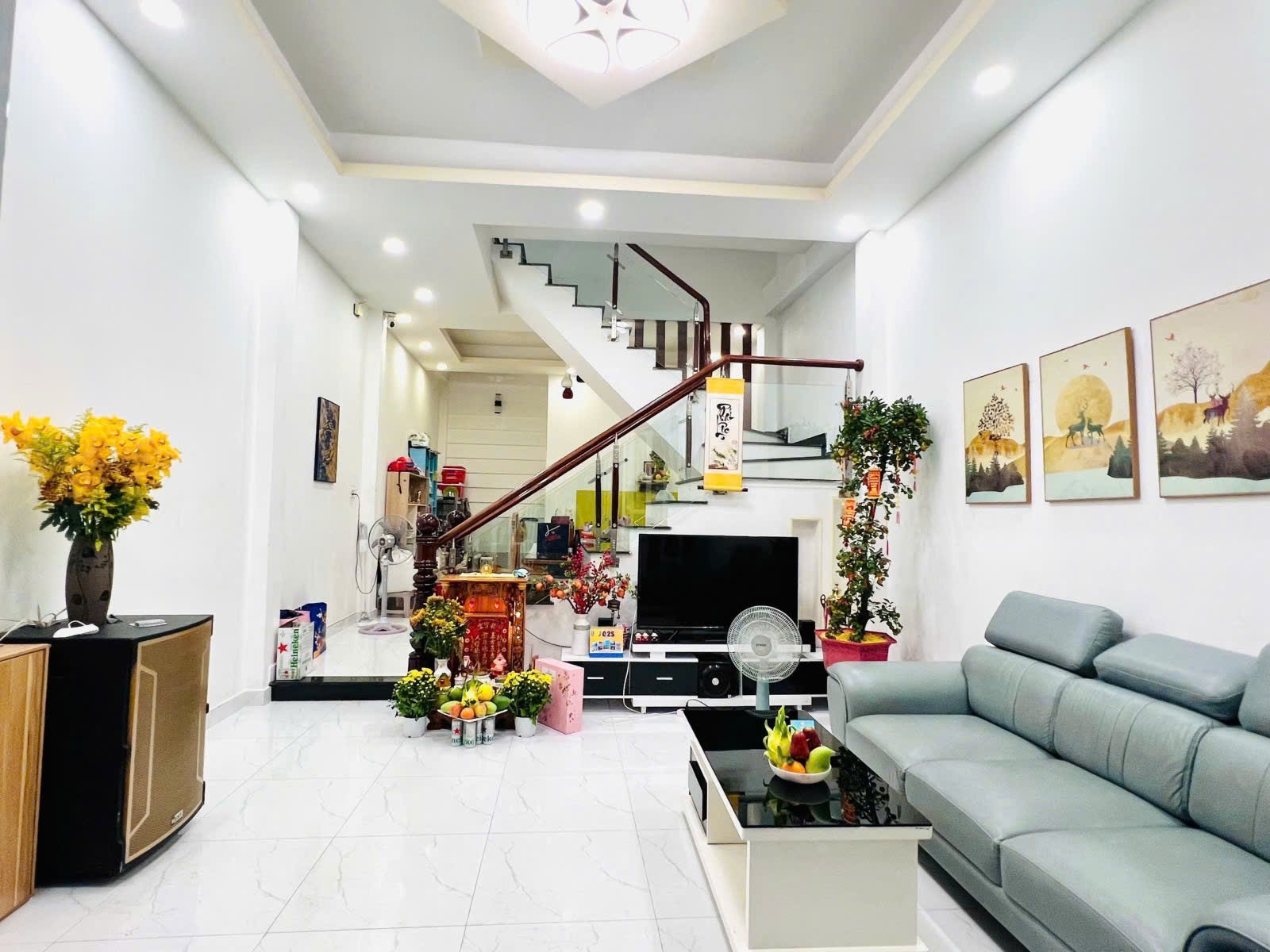 NHÀ 3 TẦNG GẦN LÊ VĂN THỊNH – SỔ RIÊNG – Ô TÔ TỚI CỬA chỉ nhỉnh 7 TỶ - Ảnh chính