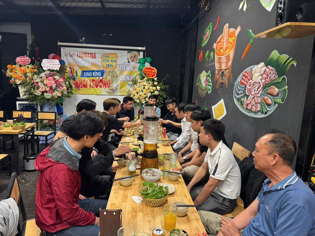 SANG NHƯỢNG BIA XANH QUÁN – GIÁ CHỈ 90 TRIỆU – VỊ TRÍ ĐẸP MÙA HÈ BẮT ĐẦU KIẾM TIỀN - Ảnh 1