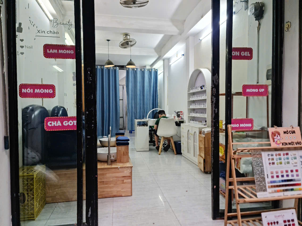 Sang nhượng cửa hàng nail đồ còn mới 90% Số 10 ngõ 18 Lương Ngọc Quyến, Văn Quán, Hà Đông - Ảnh 1