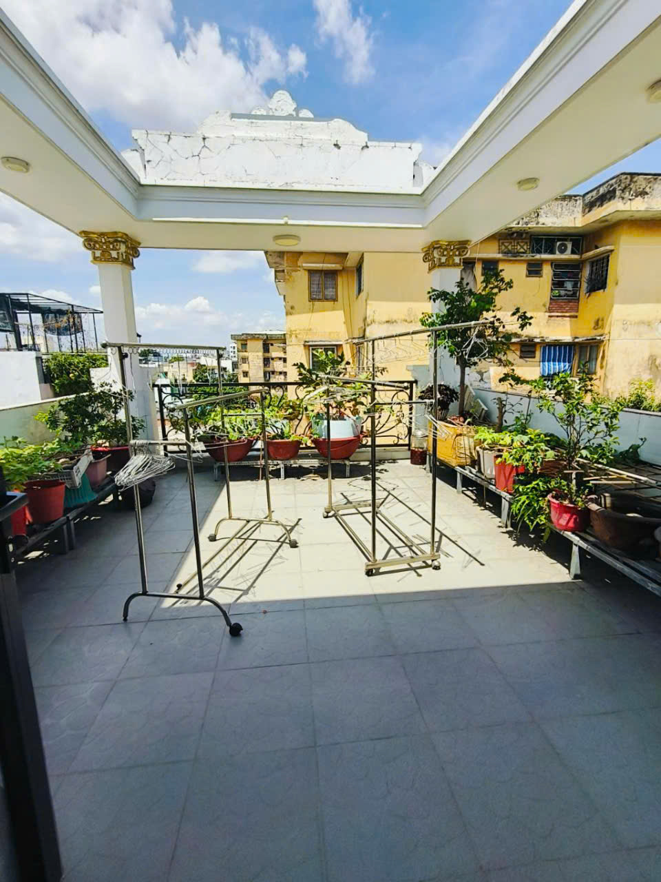 BÁN NHÀ  4 TẦNG  MẶT TIỀN BÙI MINH TRỰC, QUẬN 8 - NGANG 4.5M - CHỦ TẶNG NỘI THẤT -  CHỈ NHỈNH 9 TỶ - Ảnh 3