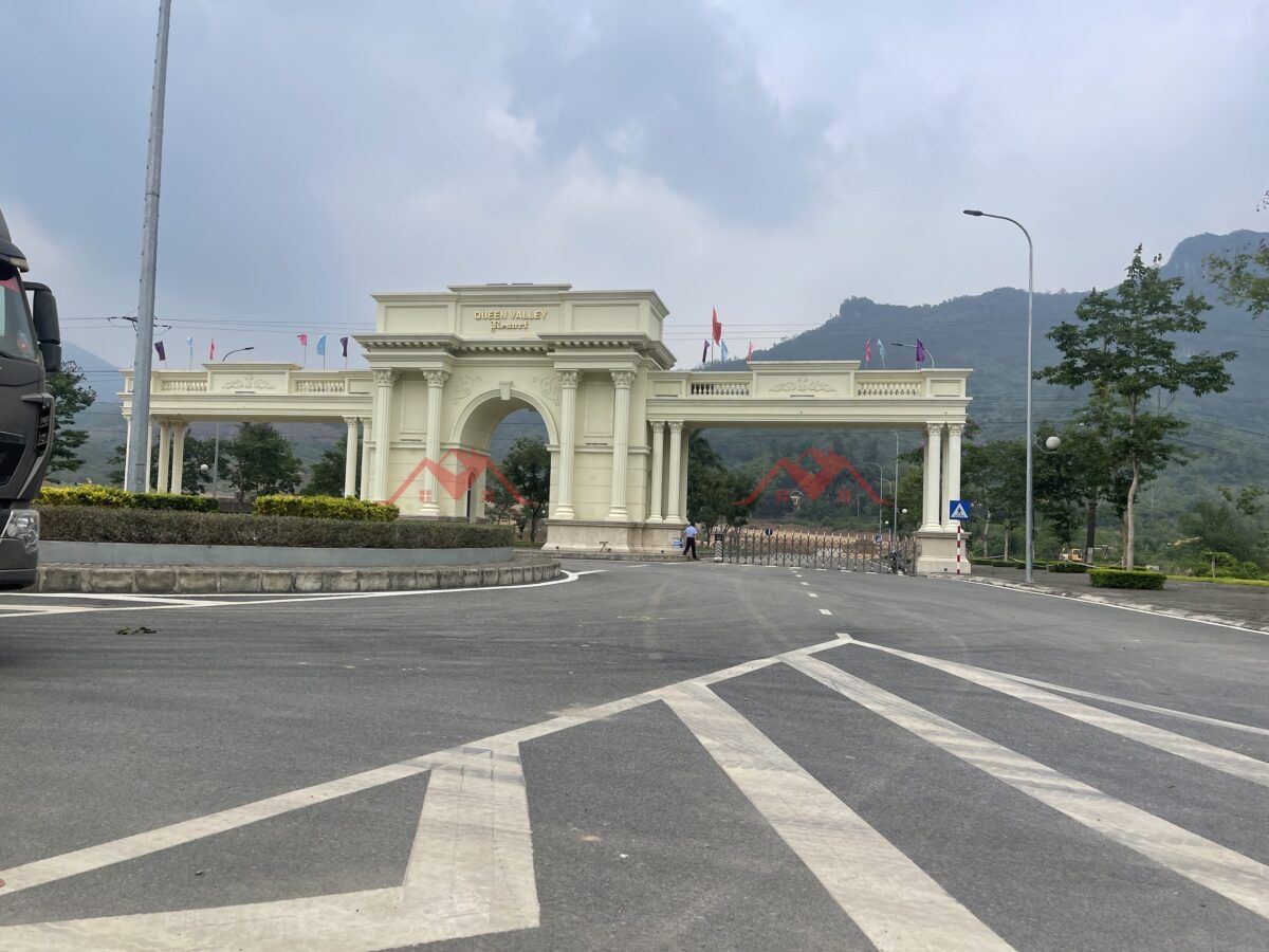 CHÍNH CHỦ CẦN TIỀN BÁN CĂN NHÀ ĐẸP 114,7M TẠI LƯƠNG SƠN-HÒA BÌNH - Ảnh 3