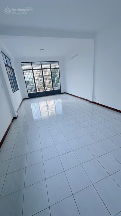 Bán Nhà Căn góc 2 Mặt tiền đường Tạ Quang Bửu, 5 tầng 4mx16m (Hoàn công đủ) -  giá chỉ 16 tỷ còn TL - Ảnh 1