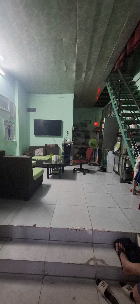 ♣ Nhà Kiệt Lê Đình Lý, 65m2, ngang 8m, 2 căn nhà 2 tầng riêng biệt, 3.4 tỷ - Ảnh 2