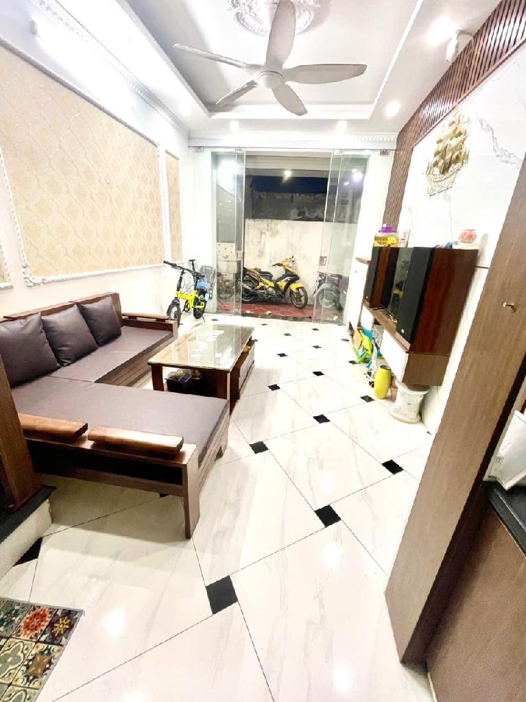 BÁN NHÀ LÔ GÓC ĐẸP TẠI QUANG TRUNG - TIỆN ÍCH VÀ TIỀM NĂNG PHÁT TRIỂN - 32m² - 4.7 TỶ - Ảnh chính