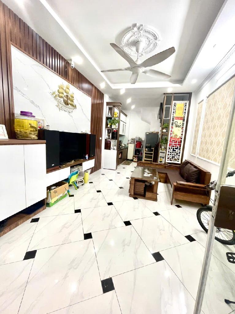 BÁN NHÀ LÔ GÓC ĐẸP TẠI QUANG TRUNG - TIỆN ÍCH VÀ TIỀM NĂNG PHÁT TRIỂN - 32m² - 4.7 TỶ - Ảnh 1