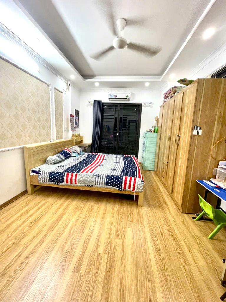 BÁN NHÀ LÔ GÓC ĐẸP TẠI QUANG TRUNG - TIỆN ÍCH VÀ TIỀM NĂNG PHÁT TRIỂN - 32m² - 4.7 TỶ - Ảnh 2