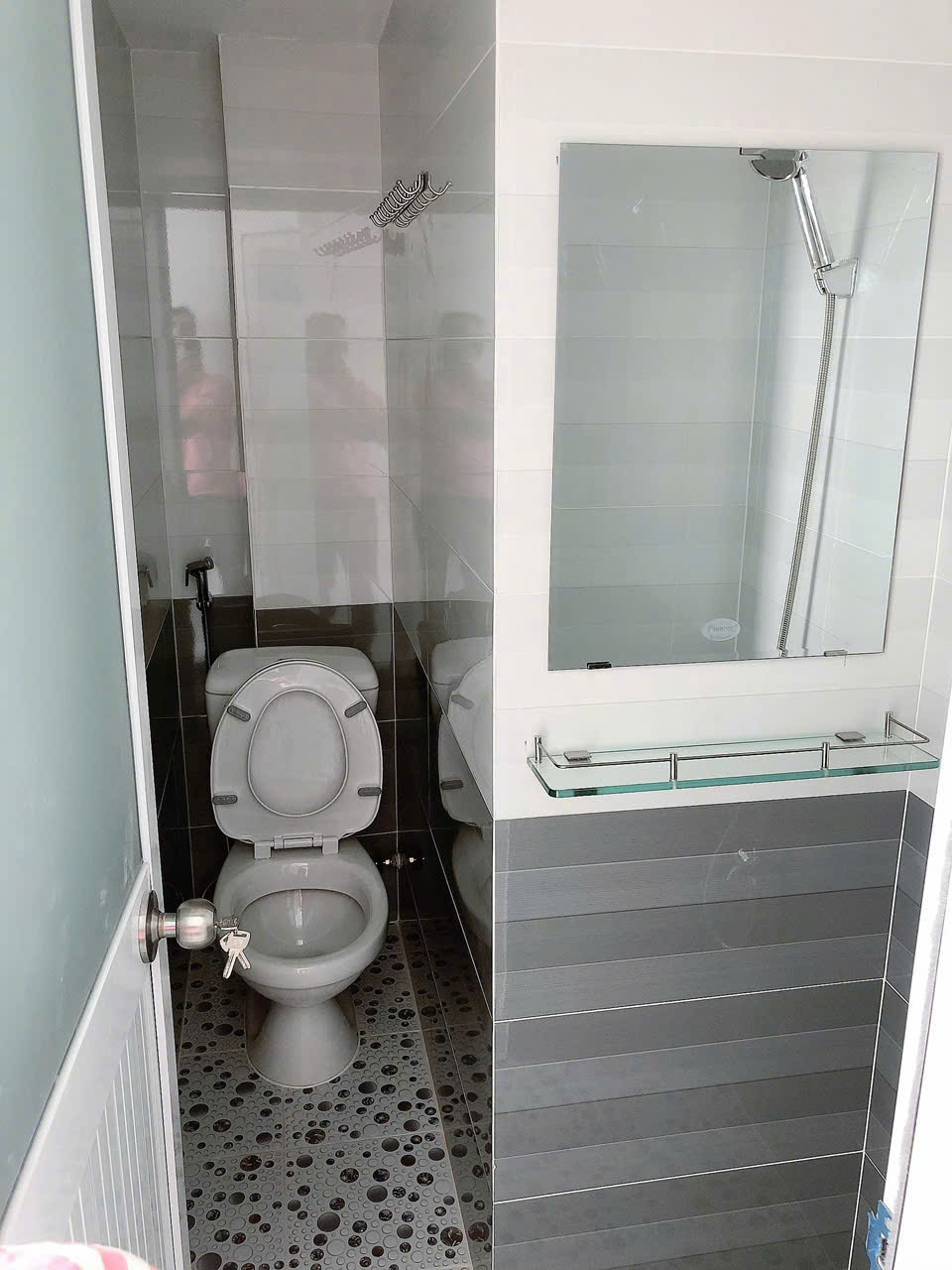 MẶT TIỀN KINH DOANH <br>TRUNG TÂM Q4 <br>HƠN 2 TỶ SỔ HỒNG - Ảnh 3