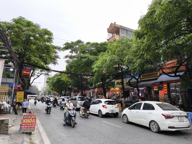 NHÀ MẶT PHỐ TRẦN CUNG - KINH DOANH SIÊU ĐỈNH - ĐƯỜNG THÔNG HÈ THOÁNG - SỔ ĐỎ  CẦM TAY - TIỀM NĂNG - Ảnh chính