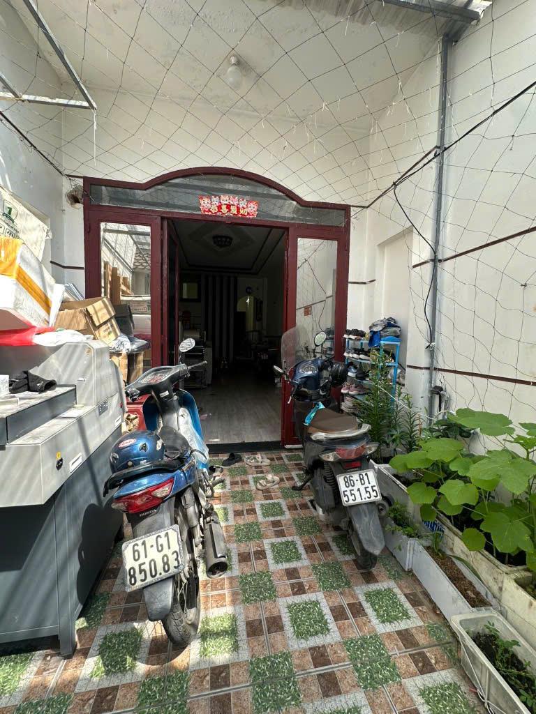 BÁN NHÀ MẶT TIỀN TRUNG MỸ TÂY QUẬN 12, 100m2 - 2 TẦNG - NỞ HẬU TÀI LỘC - GIÁ NHỈNH 5 TỶ - Ảnh chính