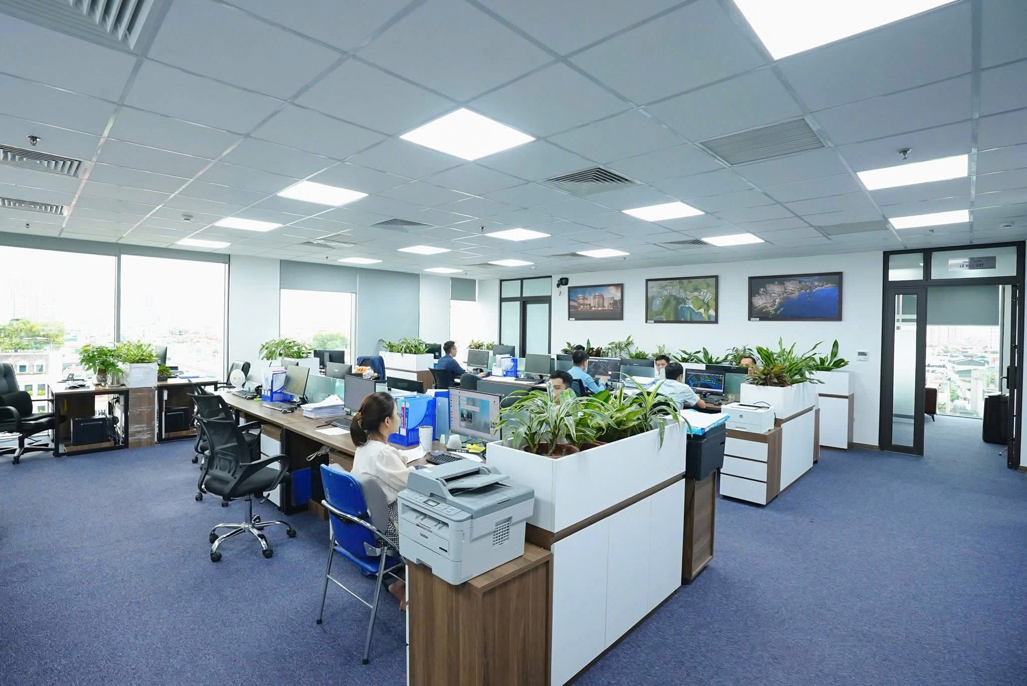SIÊU HIẾM! TÒA VP PHỐ NGUYỄN CHÍ THANH - 60M² x 7 TẦNG THANG MÁY - MT RỘNG - Ô TÔ ĐỖ - GIÁ 23,5 TỶ - Ảnh chính