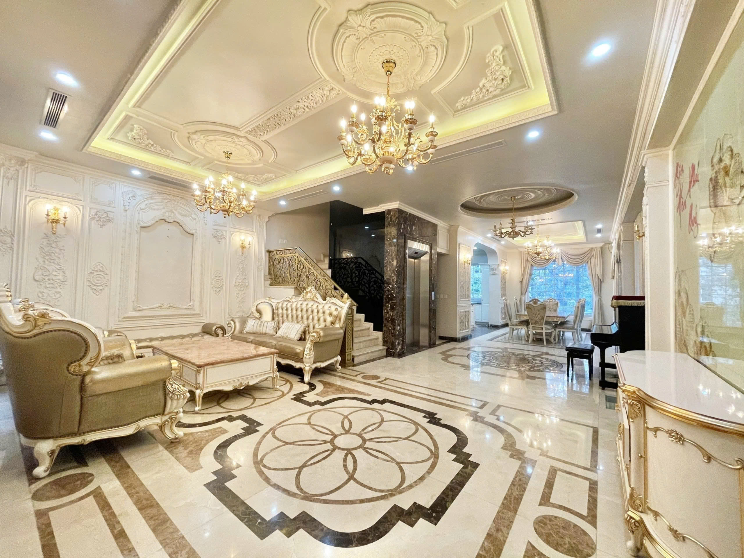 ĐẲNG CẤP! BÁN BIỆT THỰ CIPUTRA KHU Q - 480M² - MT 12M - GARA Ô TÔ - THANG MÁY - GIÁ 148 TỶ - Ảnh chính