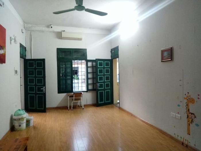 BÁN NHÀ TẬP THỂ GIÁP BÁT – GIẢI PHÓNG – 45M² x 2 TẦNG – GIÁ 3,6 TỶ. - Ảnh chính