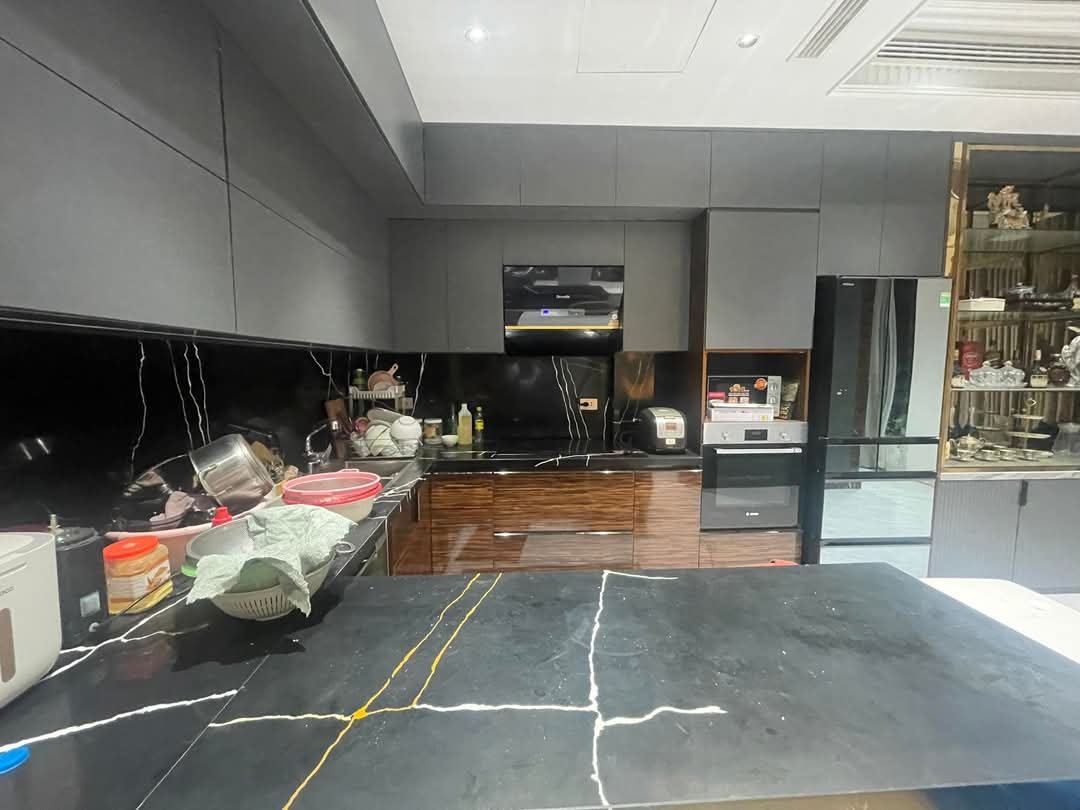 BÁN NHÀ MẶT PHỐ YÊN HOÀ CẦU GIẤY, VỊ TRÍ ĐẸP 6 TẦNG THANG MÁY KINH DOANH. DT 50M2 GIÁ 27 TỶ - Ảnh 1