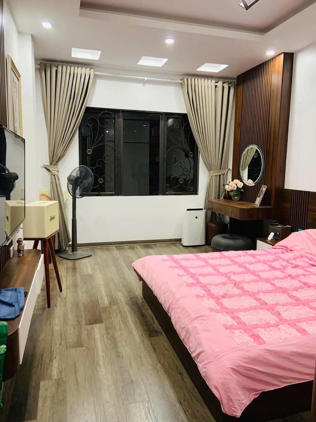 Bán nhà mặt phố Triệu Việt Vương, 58m2, 4 tầng, 37.5 tỷ, kinh doanh đỉnh - Ảnh 2
