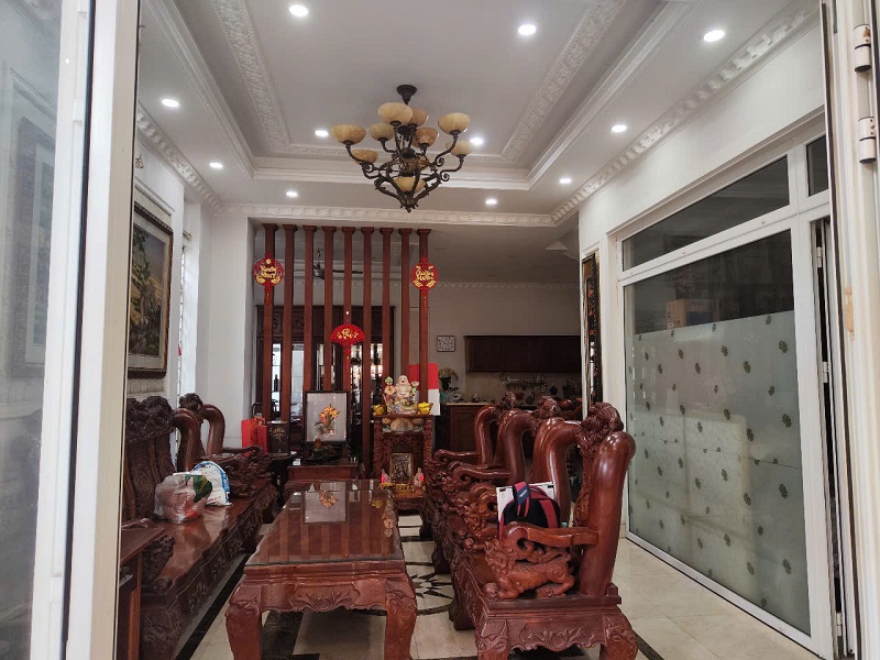 Bán nhà MT ngộp, xe hơi đỗ cửa ĐS 38, Hiệp Bình Chánh, Thủ Đức, 151m2, 3 tầng - Ảnh 1