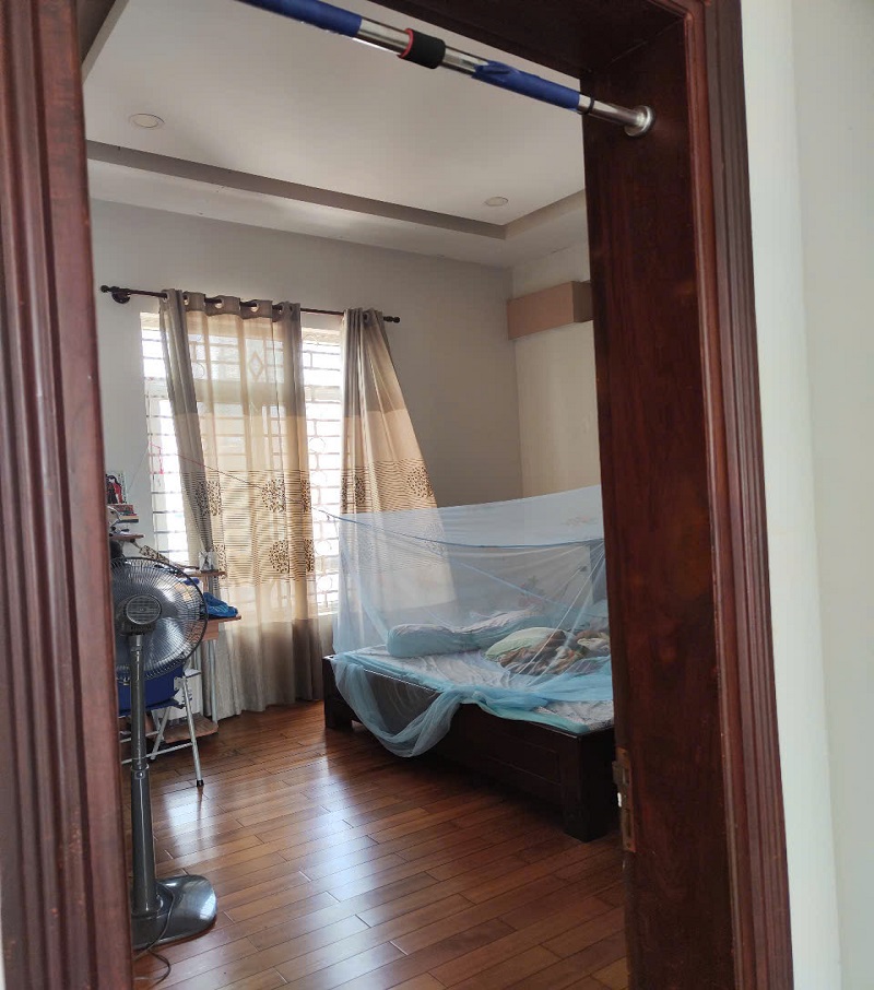 Bán nhà MT ngộp, xe hơi đỗ cửa ĐS 38, Hiệp Bình Chánh, Thủ Đức, 151m2, 3 tầng - Ảnh 3