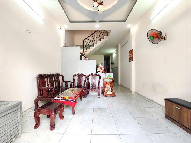 Mặt tiền chợ Rạch Ông ngang 4.5m xây dựng 4 tầng chỉ 7 tỷ 8 - Ảnh 2