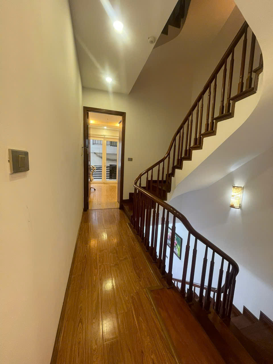 CHÍNH CHỦ CẦN BÁN NHÀ PHỐ VŨ MIÊN – VIEW CỰC ĐẸP!! - Ảnh 1