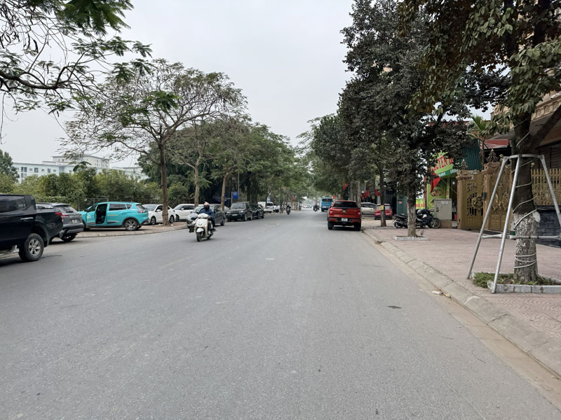 Bán nhà 5 tầng mặt phố Phúc Lợi 100m2 - Vị Trí Đắc Địa, Kinh Doanh Đỉnh, Tiềm Năng Khai Thác Lớn! - Ảnh 3