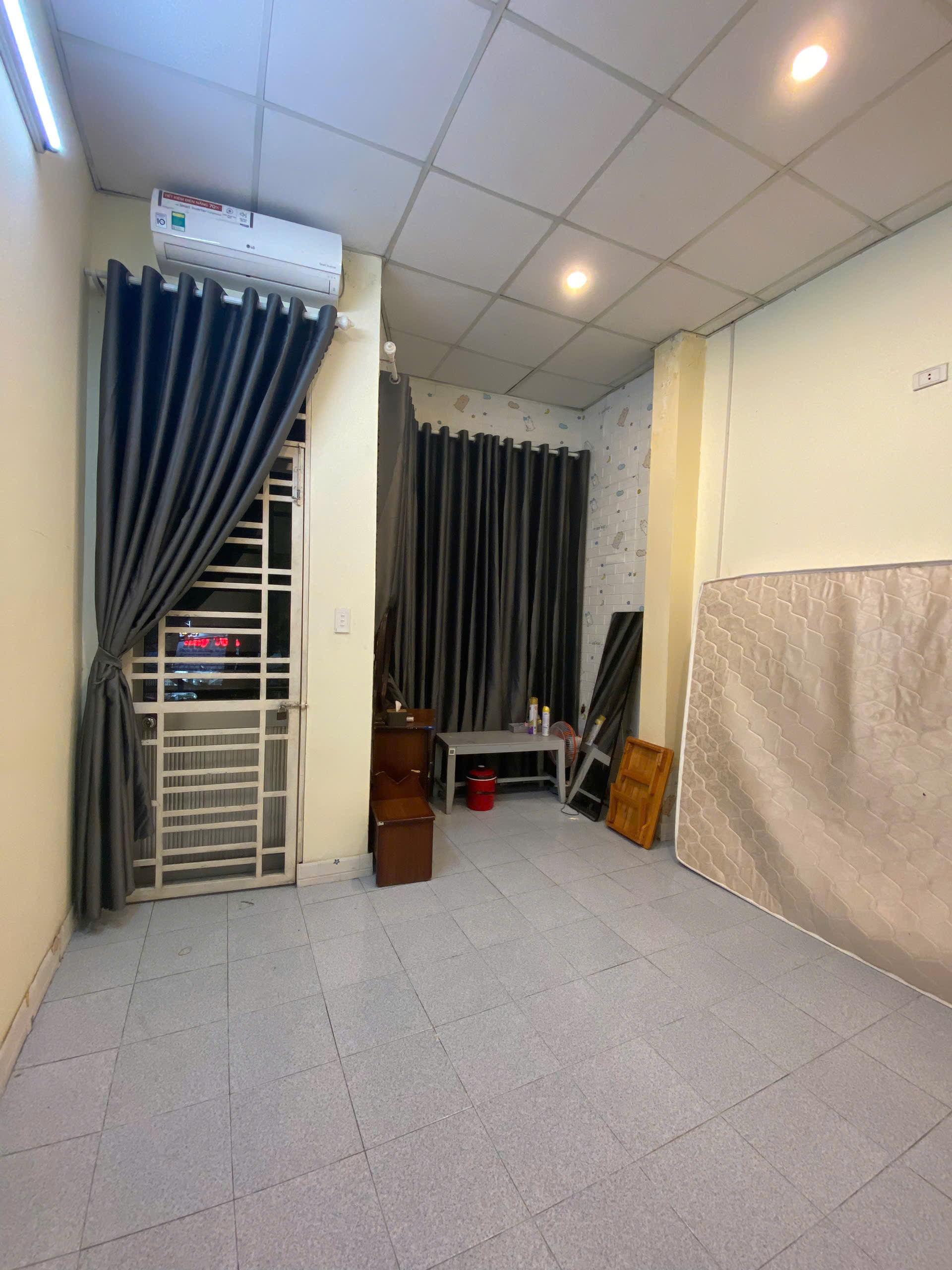 Mặt tiền KD TÔN ĐỨC THẮNG ĐÀ NẴNG 200m2  sd chỉ 6 tỷ nhỉnh - Ảnh chính