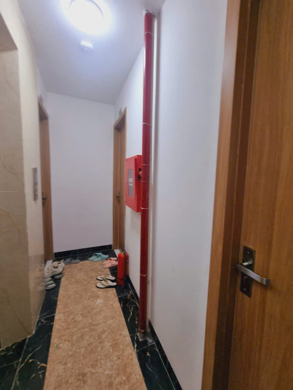 CHÍNH CHỦ CẦN BÁN TÒA CCMN MỚI ĐÉT - THANG MÁY HIỆN ĐẠI - 13 PHÒNG KHÉP KÍN FULL NỘI THẤT SANG XỊN - Ảnh 3