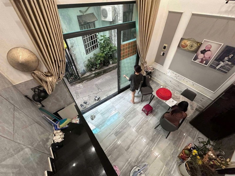 ♪ Nhà Kiệt 2.5m gần Thái Thị Bôi, Ô tô đậu 20m, 32m2, gác đúc, 2.3x tỷ - Ảnh 2