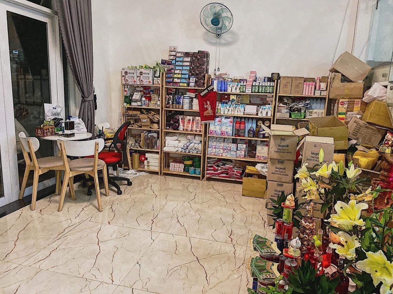 ♣ Nhà Kiệt hơn 3m Hoàng Diệu, 66m2, ngang 5.4m, vuông, 3 tầng cứng sạch, 3.xx tỷ - Ảnh 4