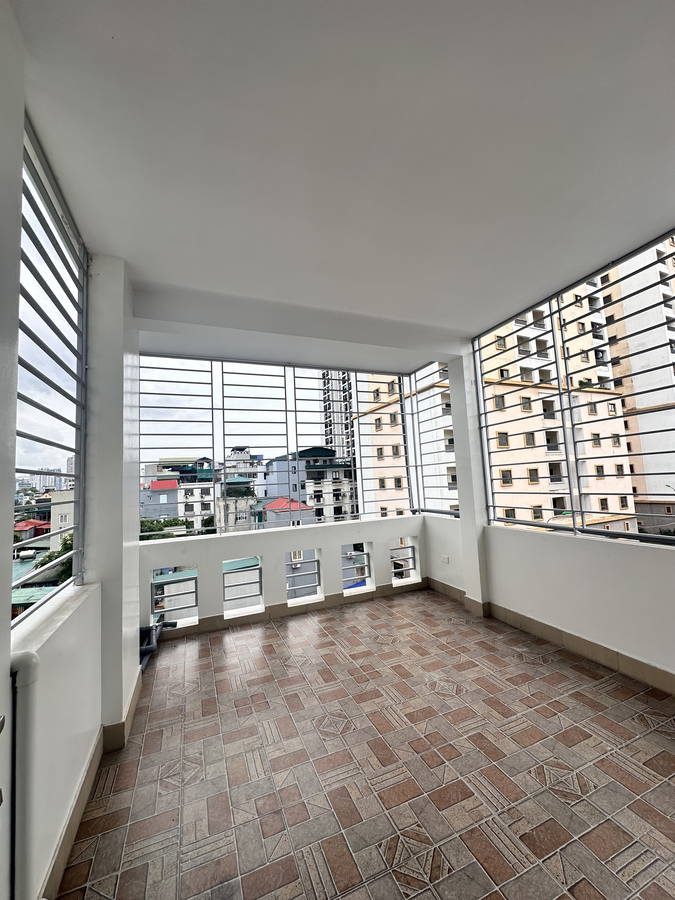 HIẾM - NHỈNH 11 TỶ CÓ NGAY MỚI - ÔTÔ ĐỖ CỔNG - 2 MẶT NGÕ - SÂN VƯỜN RỘNG THOÁNG - KHU KHƯƠNG ĐÌNH - - Ảnh 3