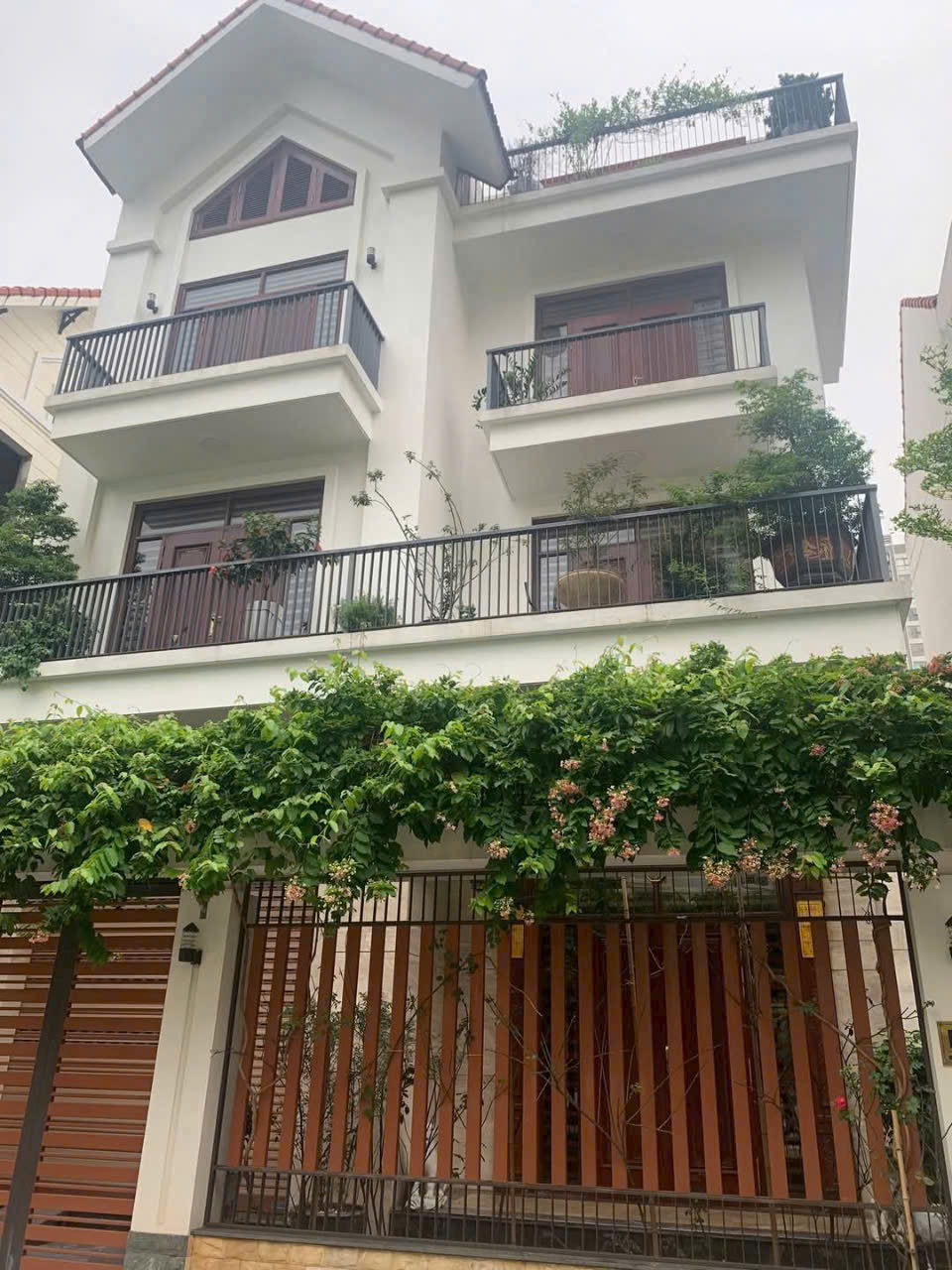 Cho thuê biệt thự Mỹ Đình 2 vị trí đẹp trục chính giá 50 triệu/tháng - Ảnh chính