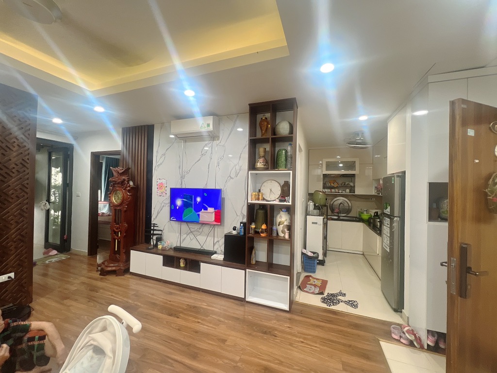 (Tin thật 100%) CH 65m2 x 2PN có lốt ô tô tại FLC Đại Mỗ - Ban công hướng Đông - Nội thất 250 triệu - Ảnh chính