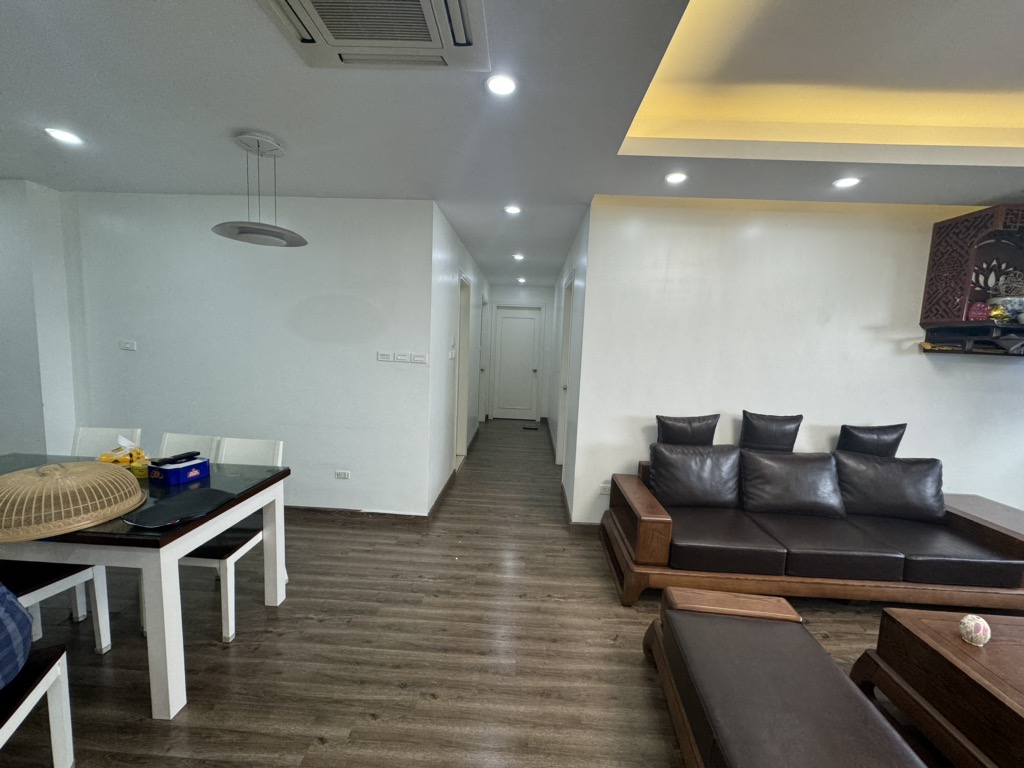 (Tin thật 100%) CH 153m2 x 3PN có lốt ô tô tại FLC Landmark Tower - Nội thất 500 triệu - Lô góc đẹp - Ảnh 1